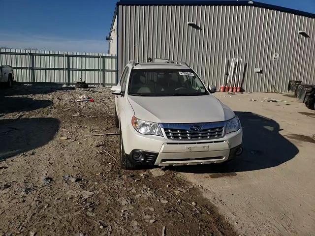 2013 Subaru Forester - Image 14