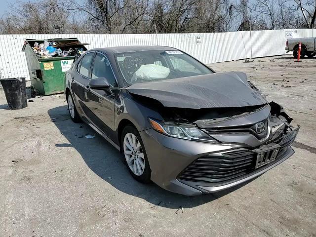 2019 Toyota Camry - Image 11