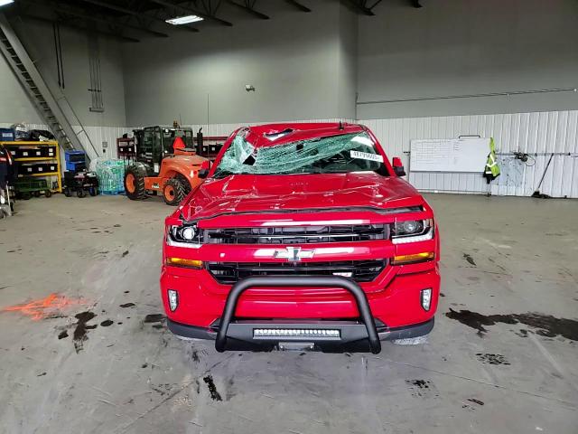 2018 Chevrolet Silverado - Image 10