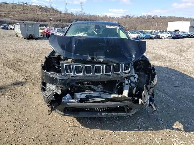 2018 Jeep Compass - Image 14