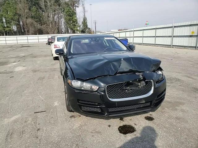 2017 Jaguar XE - Image 10
