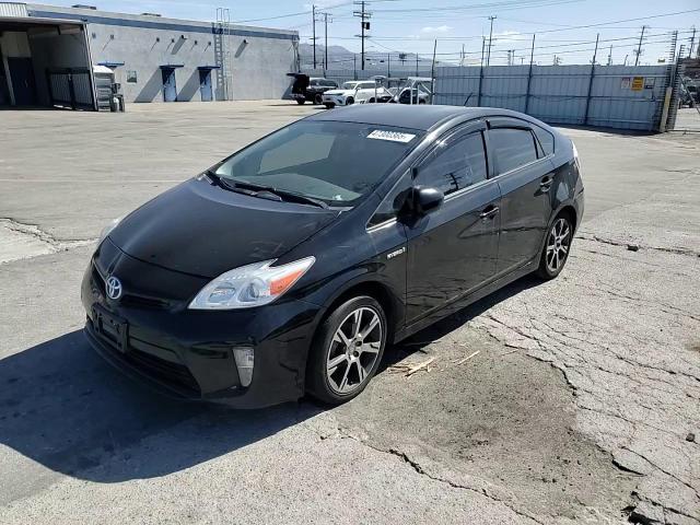 2013 Toyota Prius - Image 10