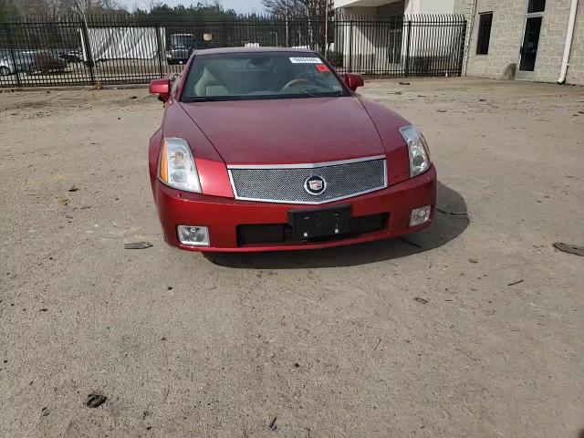 2004 Cadillac XLR - Image 11