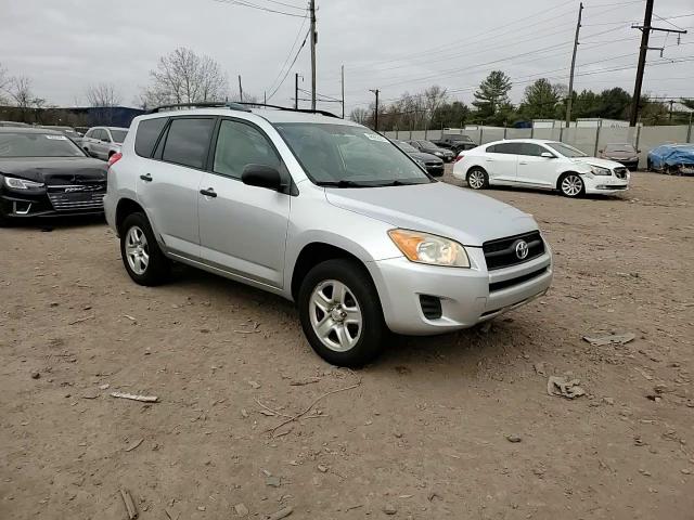 2011 Toyota RAV 4 - Image 12