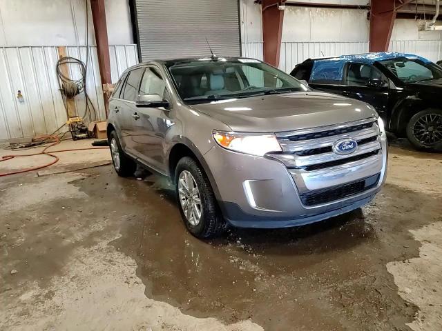 2014 Ford Edge - Image 14