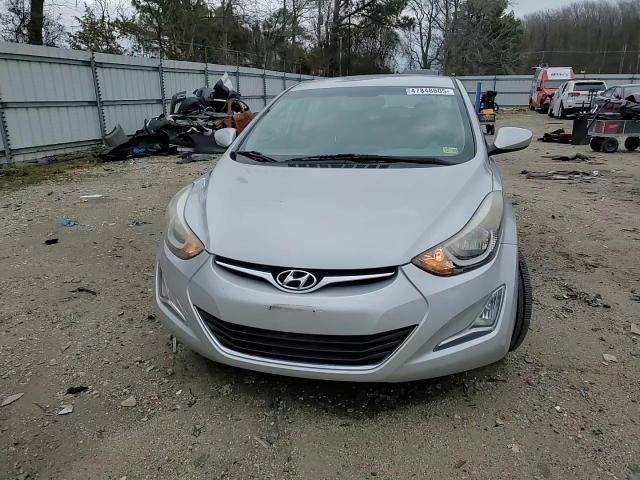 2014 Hyundai Elantra - Image 10