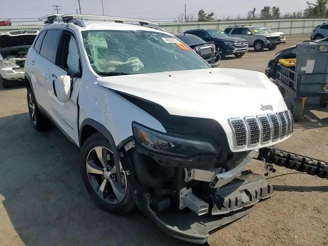 2019 Jeep Grand Cherokee - Image 11