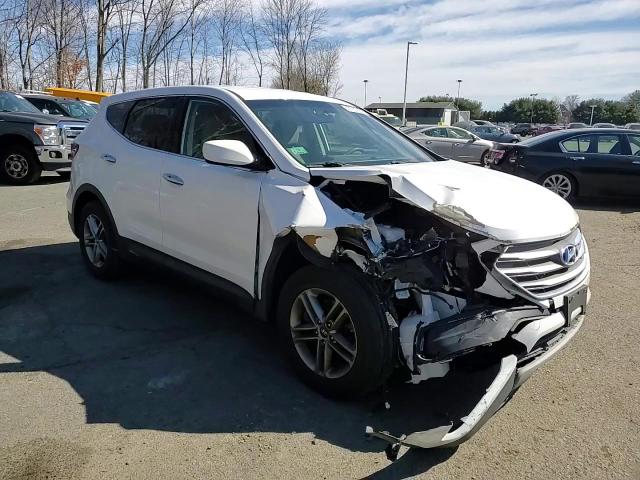 2018 Hyundai Santa Fe - Image 12