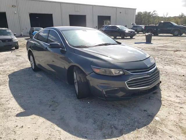 2017 Chevrolet Malibu - Image 10