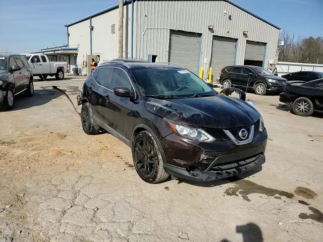 2017 Nissan Rogue - Image 14