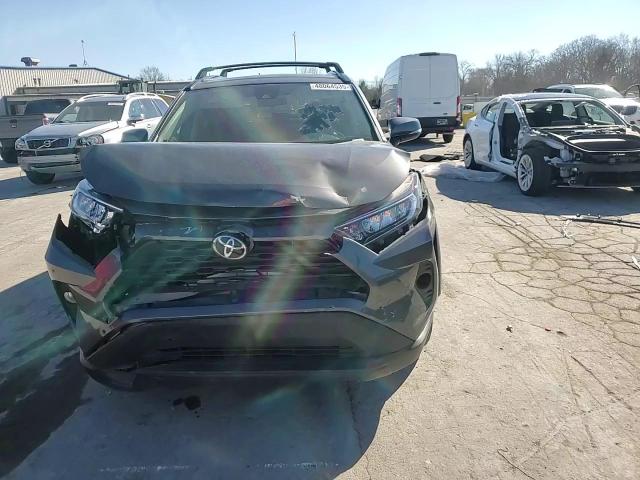 2021 Toyota RAV 4 - Image 11