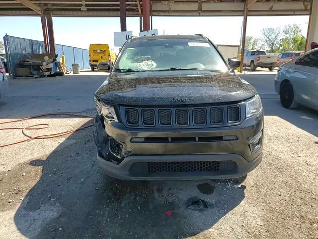 2018 Jeep Compass - Image 14