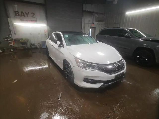 2016 Honda Accord - Image 13