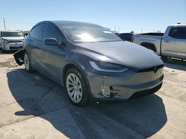 2019 Tesla Model X VIN: 5YJXCBE22KF205612 Lot: 47630095