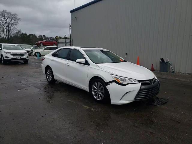 2017 Toyota Camry - Image 15