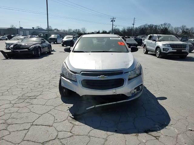 2015 Chevrolet Cruze - Image 11