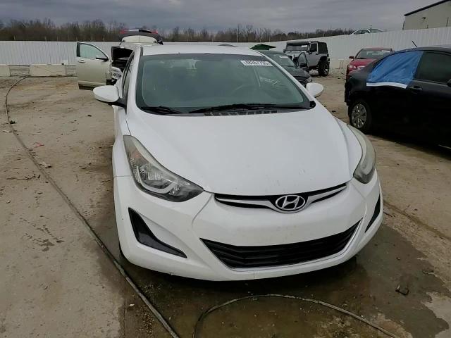 2014 Hyundai Elantra - Image 13