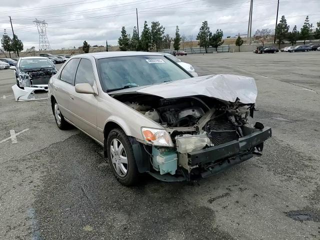 2001 Toyota Camry - Image 11