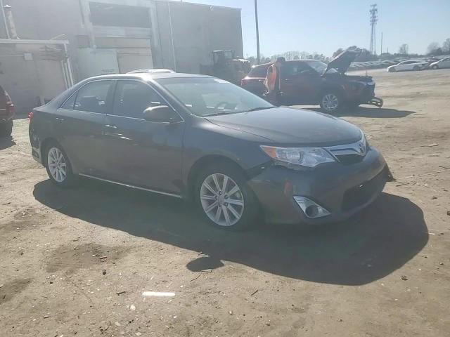 2012 Toyota Camry - Image 10