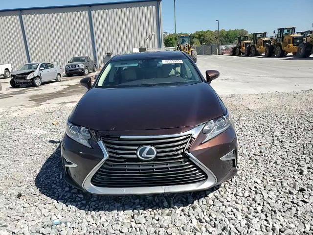 2016 Lexus ES - Image 13