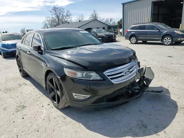2011 Ford Taurus - Image 10