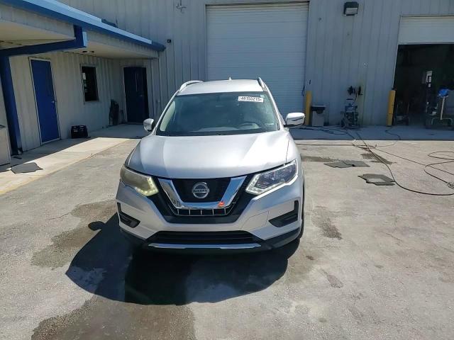 2018 Nissan Rogue - Image 14