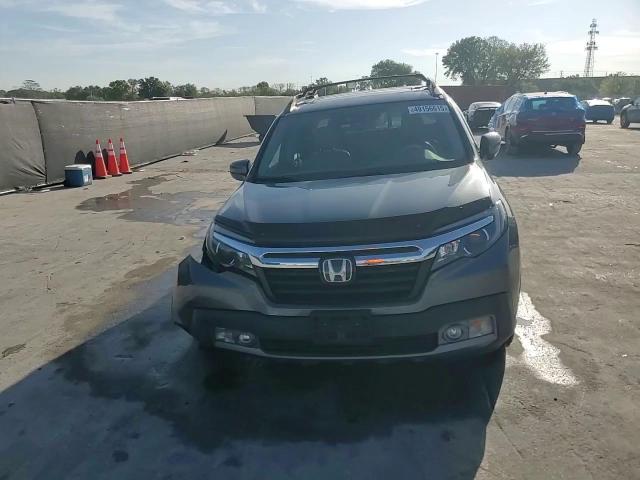 2018 Honda Ridgeline - Image 13