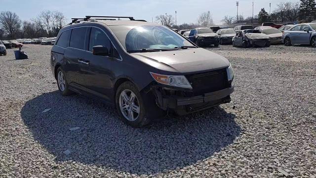 2012 Honda Odyssey - Image 11