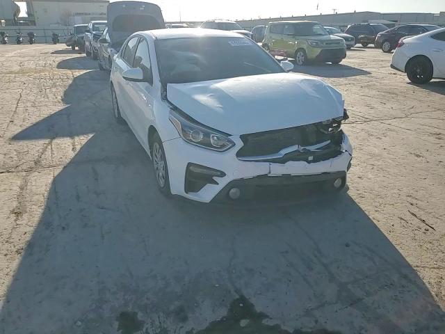 2021 Kia Forte - Image 10