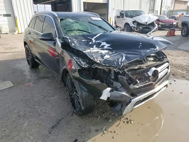 2016 Mercedes-Benz GLC - Image 15