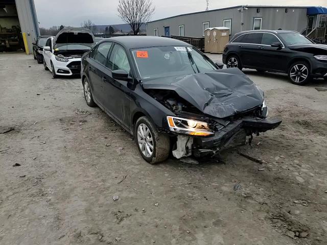 2015 Volkswagen Jetta - Image 11