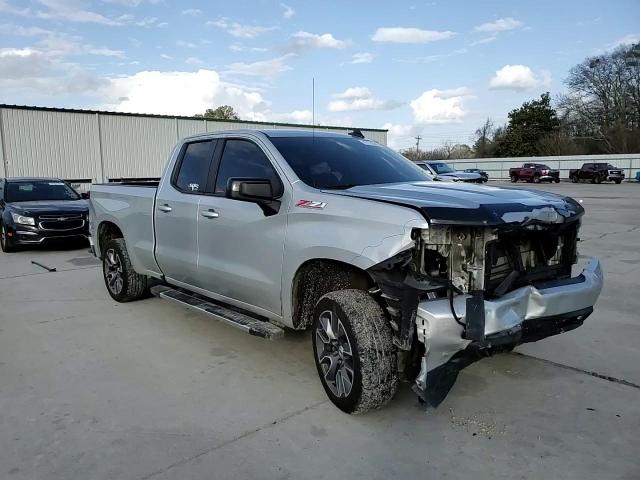 2019 Chevrolet Silverado - Image 10