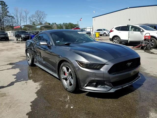 2016 Ford Mustang - Image 13