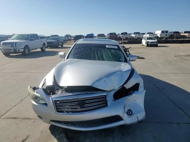 2013 Infiniti M - Image 11