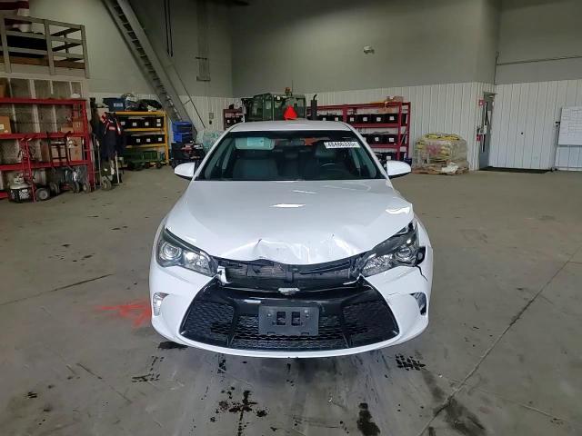 2015 Toyota Camry - Image 11