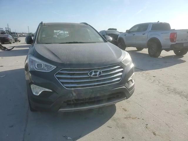 2015 Hyundai Santa Fe - Image 11
