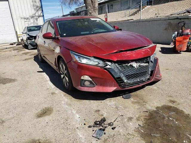 2019 Nissan Altima - Image 11