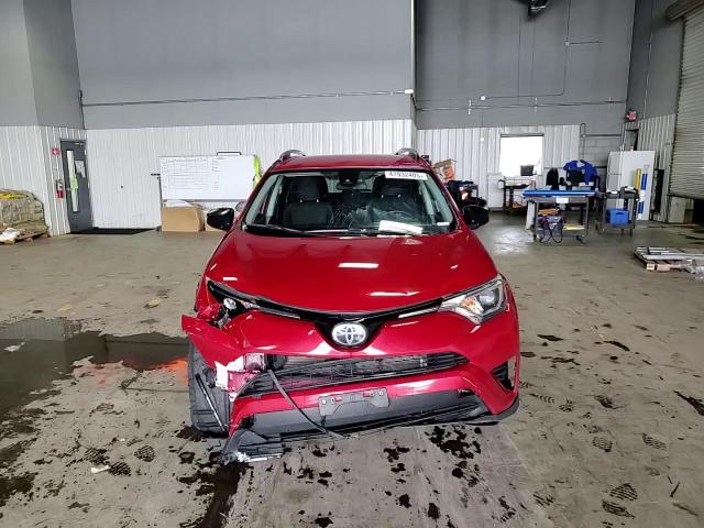 2017 Toyota RAV 4 - Image 10