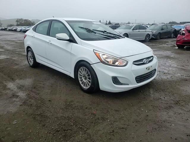 2015 Hyundai Accent Gls VIN: KMHCT4AE6FU804175 Lot: 47937015