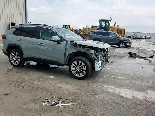 2021 Toyota RAV 4 - Image 15