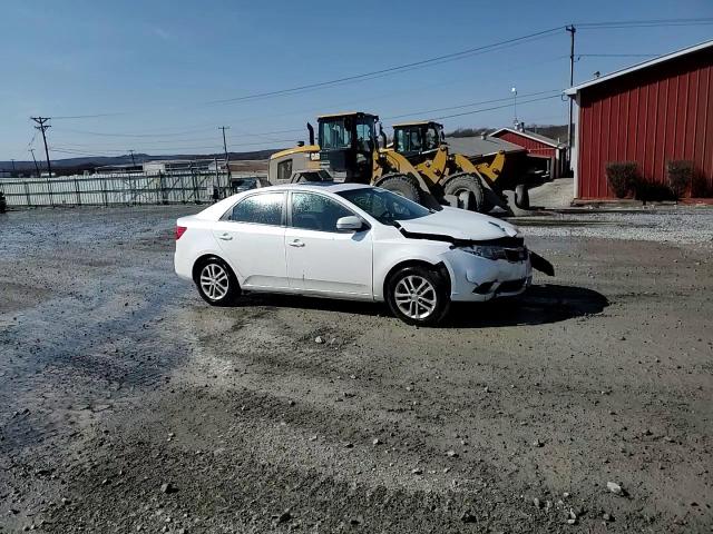2012 Kia Forte - Image 14