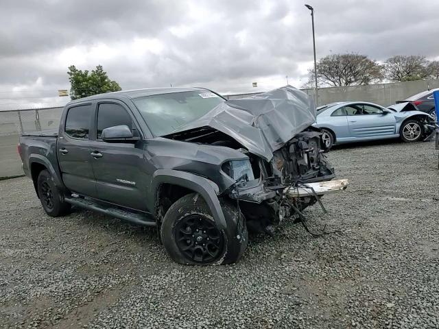 2021 Toyota Tacoma - Image 11