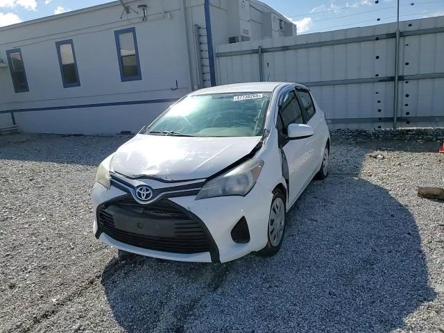 2015 Toyota Yaris - Image 10