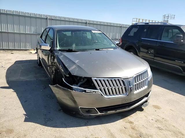 2012 Lincoln MKZ - Image 10