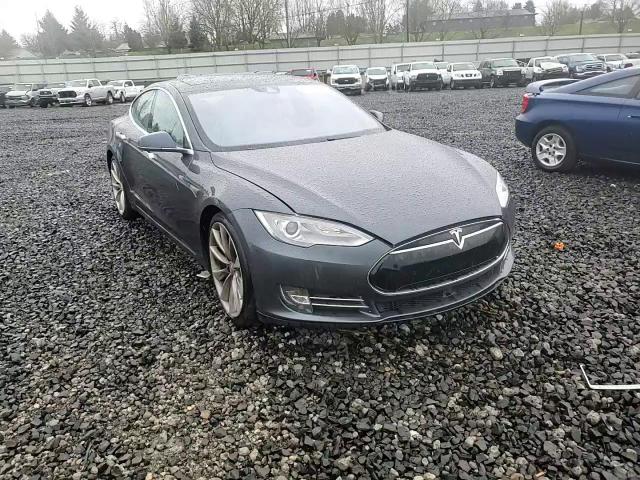2016 Tesla Model S VIN: 5YJSA1E47GF129744 Lot: 47797395