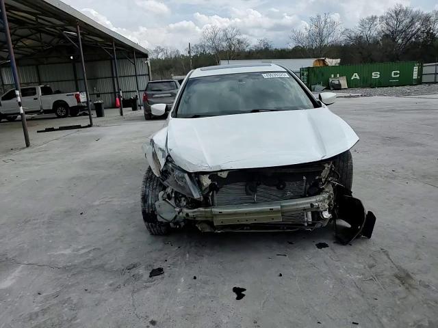 2010 Honda Accord - Image 11