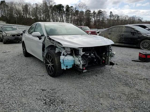 2024 Toyota Camry - Image 11
