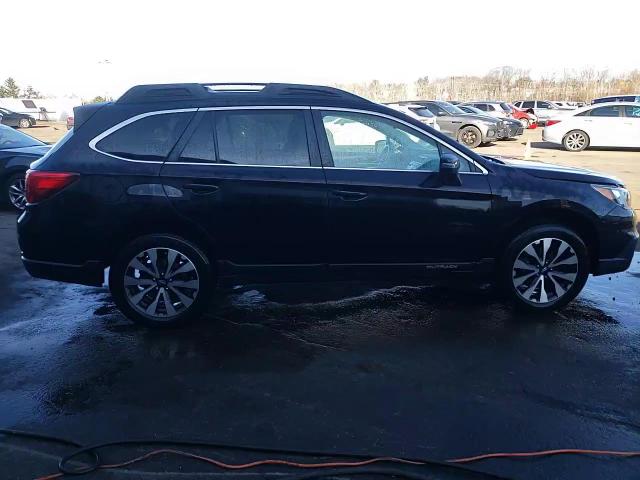 2015 Subaru Outback - Image 13