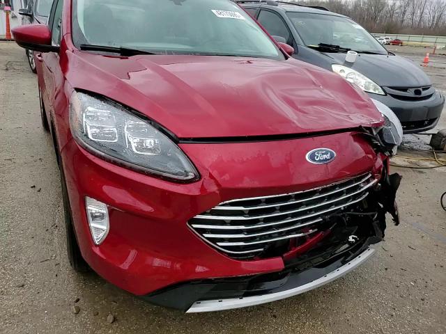 2022 Ford Escape - Image 14
