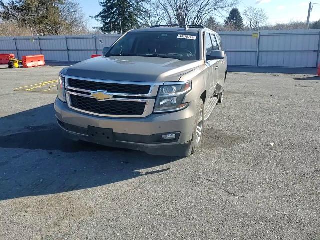 2019 Chevrolet Suburban - Image 12